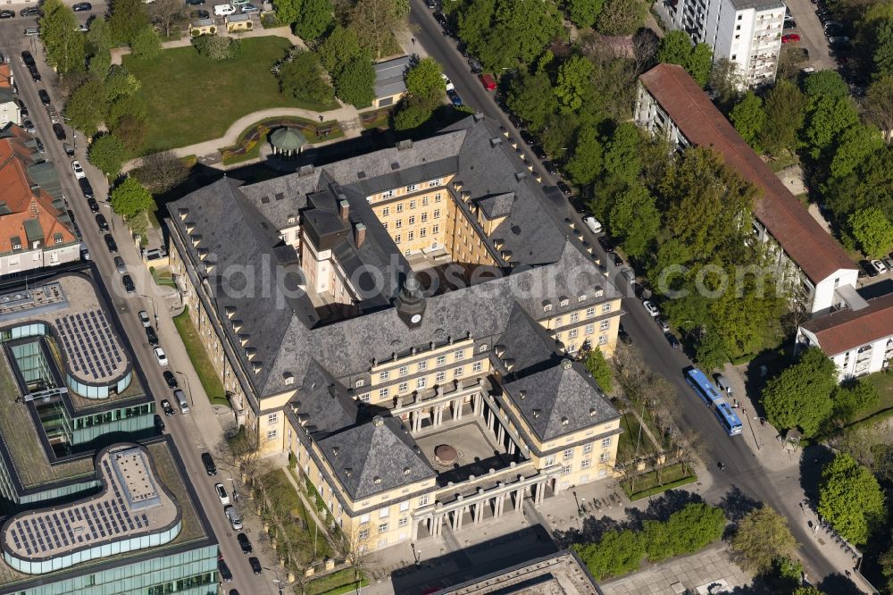 München from the bird's eye view: Office and administration building of the insurance company Munich Re on Kaulbachstrasse in the district Schwabing-Freimann in Munich in the state Bavaria, Germany