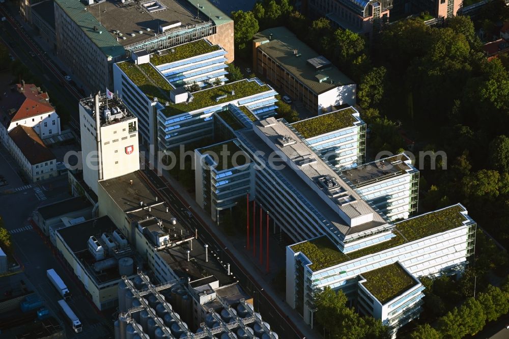 Aerial photograph München - Office and administration buildings of the insurance company WWK Versicherungen Zentraldirektion on Marsstrasse in the district Maxvorstadt in Munich in the state Bavaria, Germany