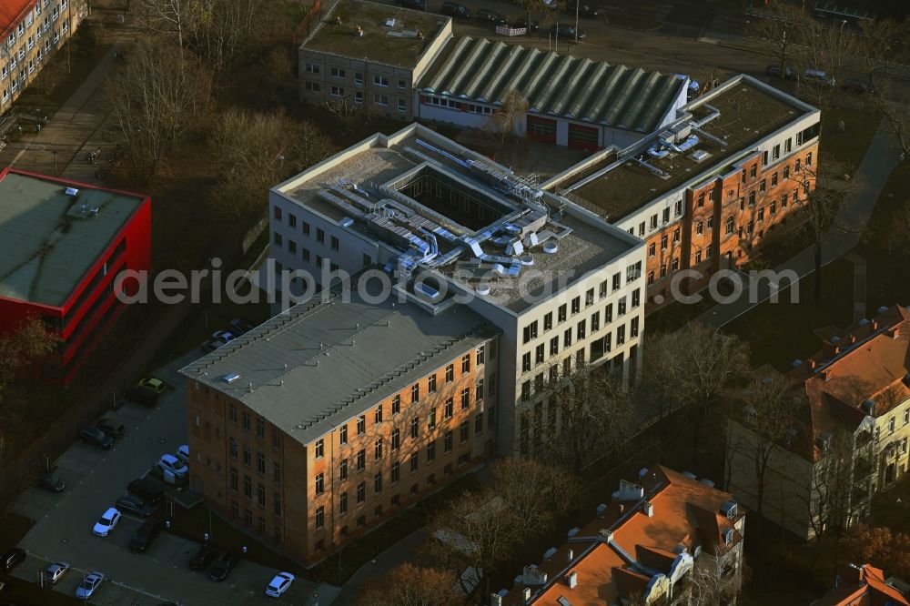 Aerial image Berlin - Office and administration building of the housing association and rental apartment provider GESOBAU on Stiftweg in the district Pankow in Berlin, Germany
