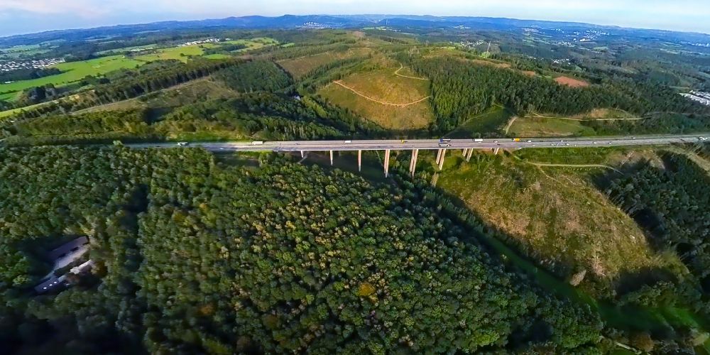 Aerial image Freudenberg - Routing and lanes in the course of the motorway bridge structure of the BAB A 45 Talbruecke Bueschergrund in Freudenberg in the state North Rhine-Westphalia, Germany