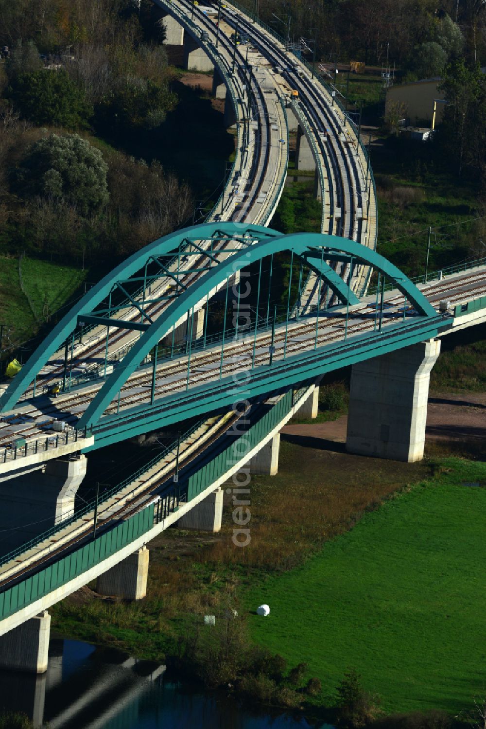 Aerial image Rattmannsdorf - Viaduct of the railway bridge structure to route the railway tracks in Rattmannsdorf in the state Saxony-Anhalt, Germany