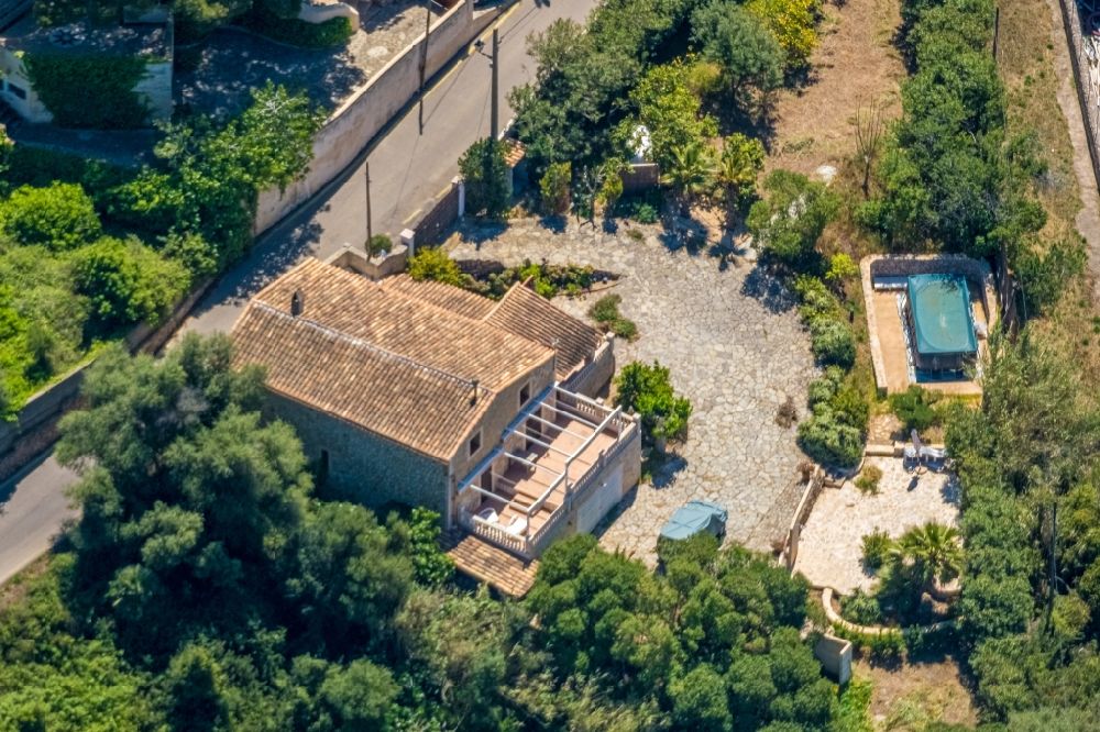 Aerial photograph Capdepera - Luxury residential villa of single-family settlement Finca Ca'n Bou on Carrer Major in Capdepera in Islas Baleares, Spain