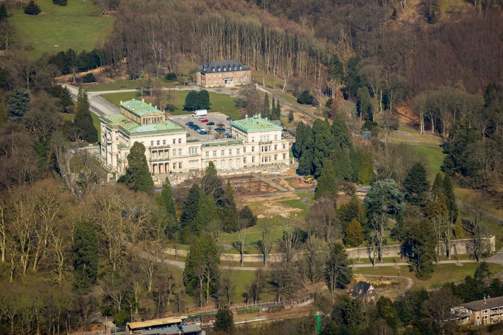 Essen from the bird's eye view: View of the Villa Huegel in the district of Essen Bredeney. It was built in 1873 by Alfred Krupp and is the former residence of the family Krupp