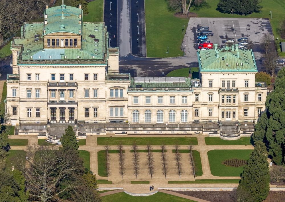 Aerial image Essen - villa Huegel in the Bredeney district of Essen on the Huegelpark in the state of North Rhine-Westphalia - It was built by Alfred Krupp and is the former residential and representative house of the Krupp industrial family
