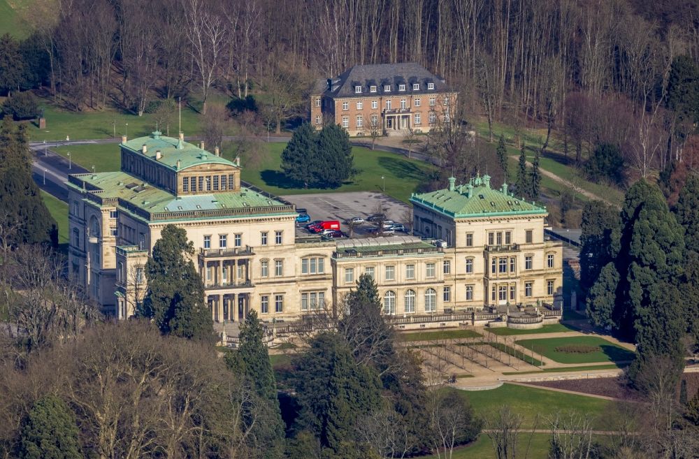 Aerial photograph Essen - villa Huegel in the Bredeney district of Essen on the Huegelpark in the state of North Rhine-Westphalia - It was built by Alfred Krupp and is the former residential and representative house of the Krupp industrial family
