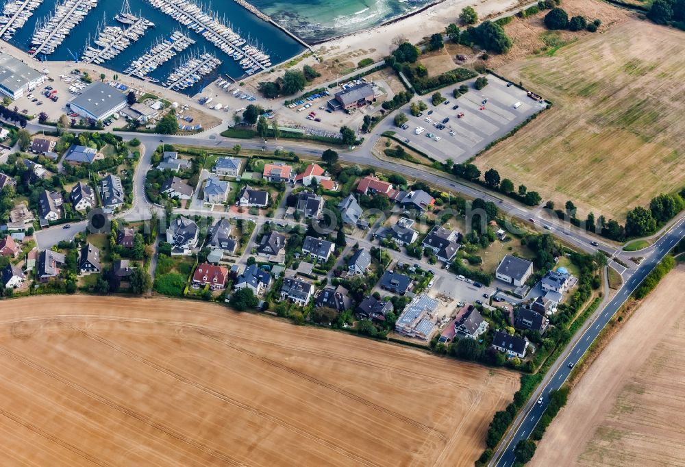 Aerial photograph Strande - Luxury villa in residential area of single-family settlement on street Arp-Schnitger-Weg in Strande in the state Schleswig-Holstein, Germany