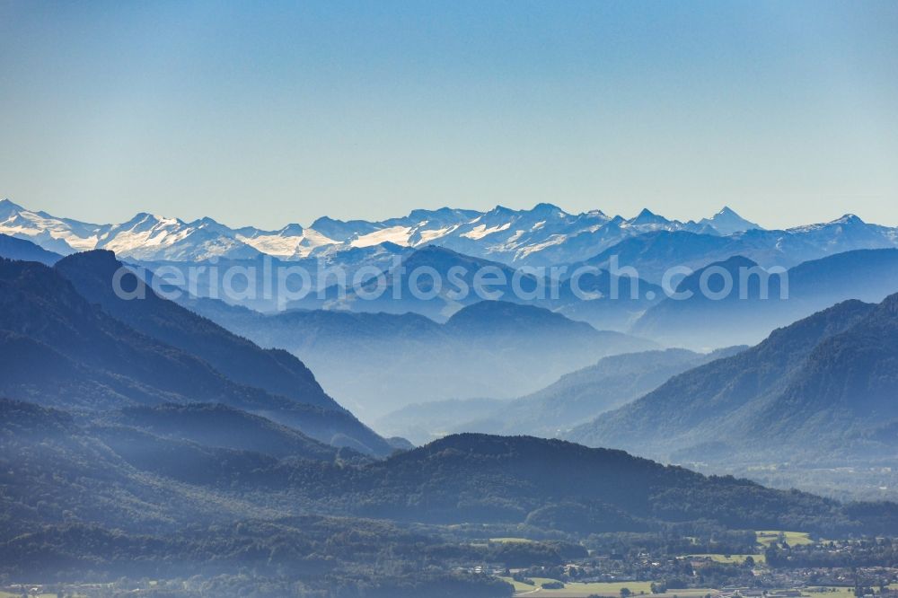 Bayrischzell from the bird's eye view: Valley landscape surrounded by mountains in Bayrischzell in the state Bavaria, Germany