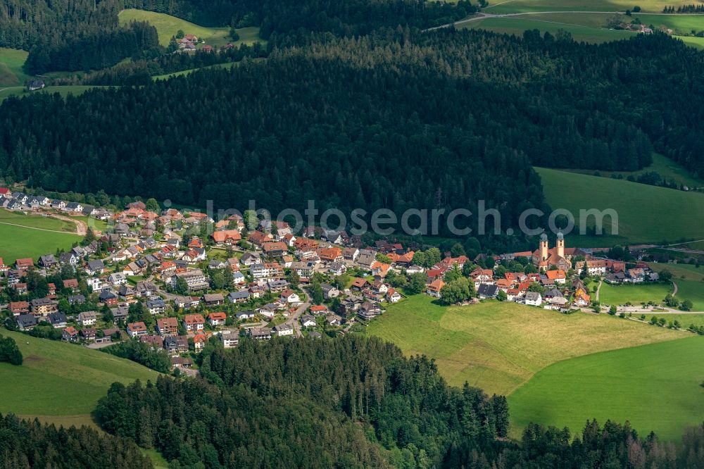 Sankt Märgen from above - Surrounded by forest and forest areas center of the streets and houses and residential areas in Sankt Maergen in the state Baden-Wuerttemberg, Germany
