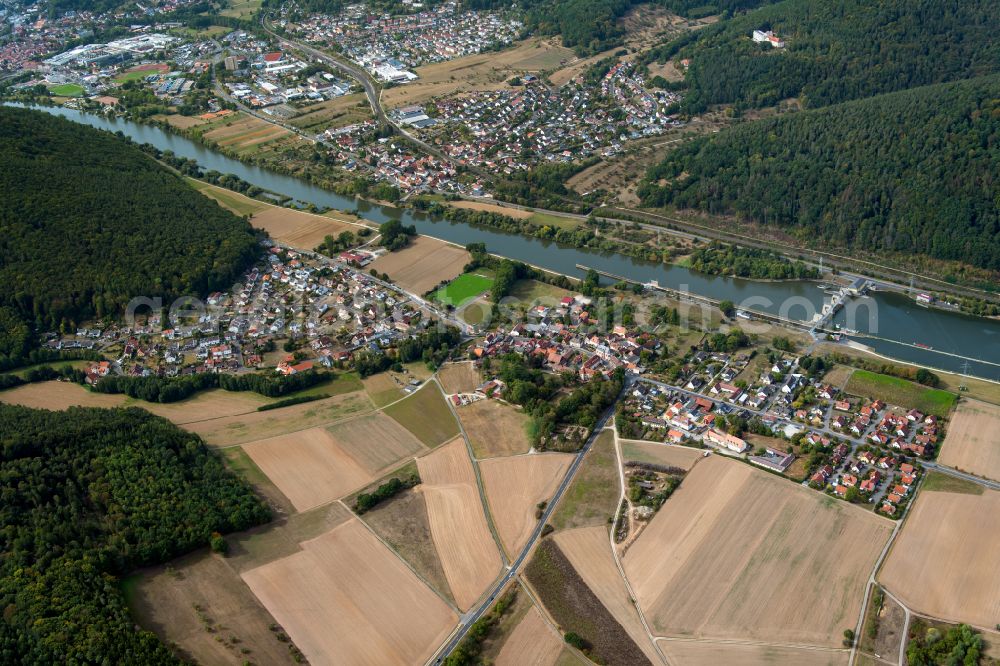 Aerial image Steinbach - Surrounded by forest and forest areas center of the streets and houses and residential areas in Steinbach in the state Bavaria, Germany