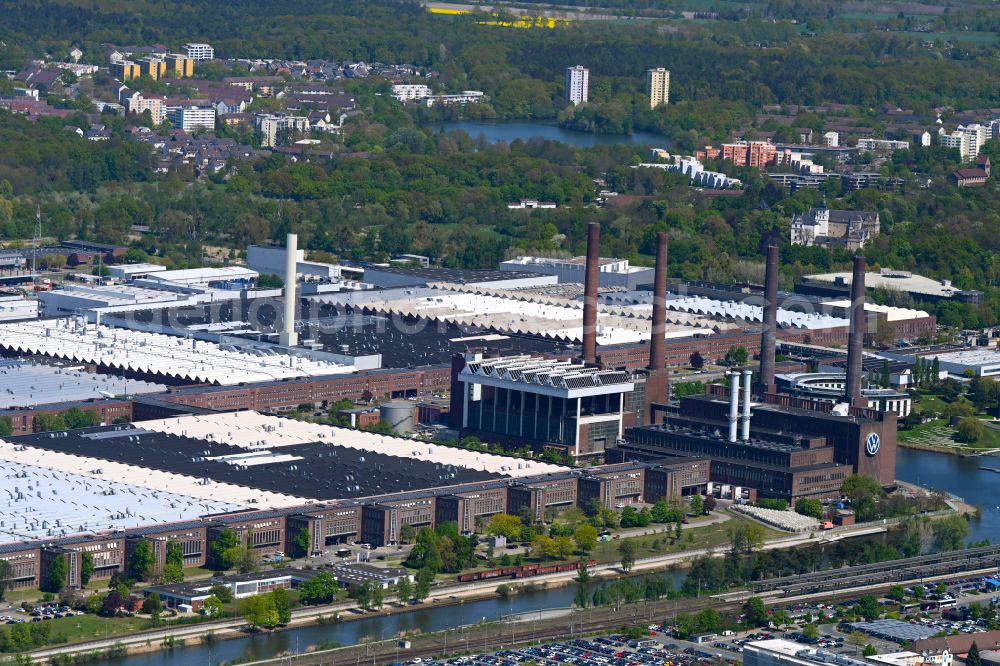 Wolfsburg from the bird's eye view: View of the VW - factory premises research & development of Volkswagen AG on street VW-Mittelstrasse in Wolfsburg in the state of Lower Saxony