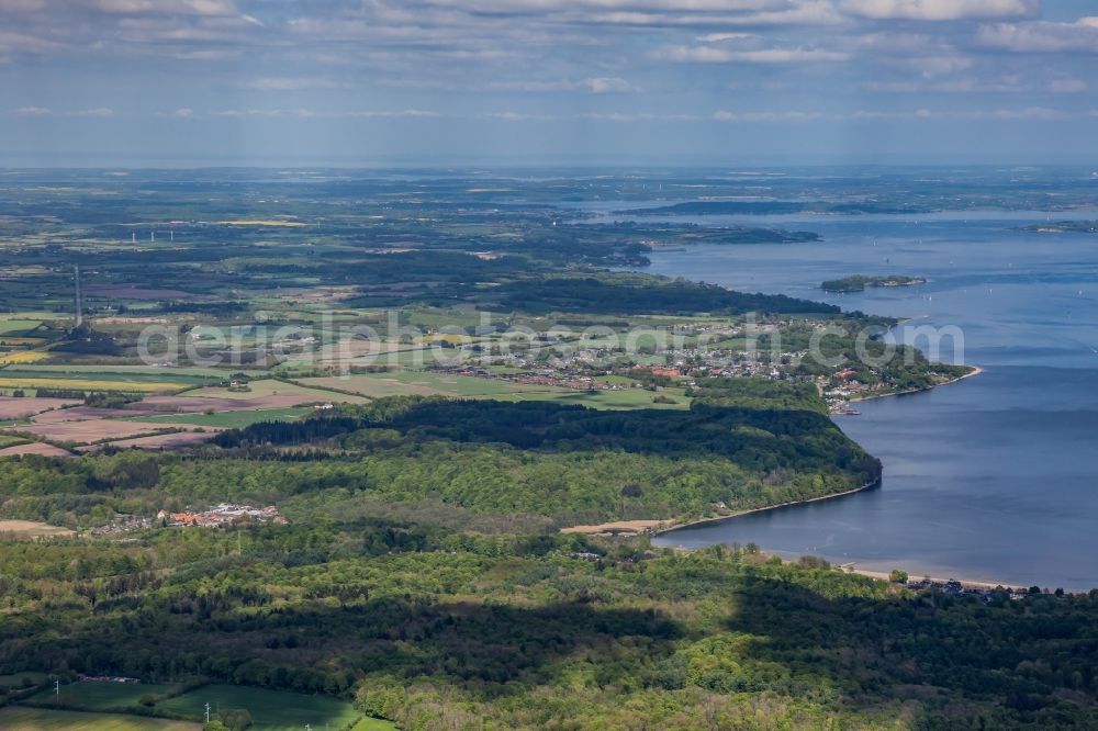 Aerial image Harrislee - Forest in the border area between Germany and Denmark on the banks of the Flensburg Fjord in Harrislee in the state Schleswig-Holstein, Germany