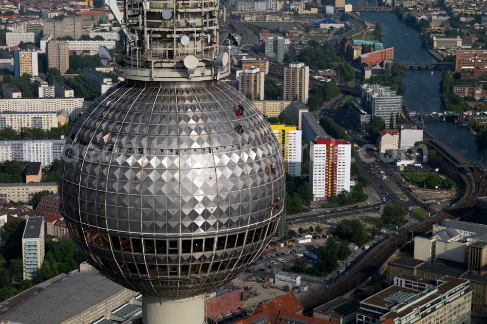 Aerial photograph Berlin - Television Tower in the district Mitte in Berlin, Germany