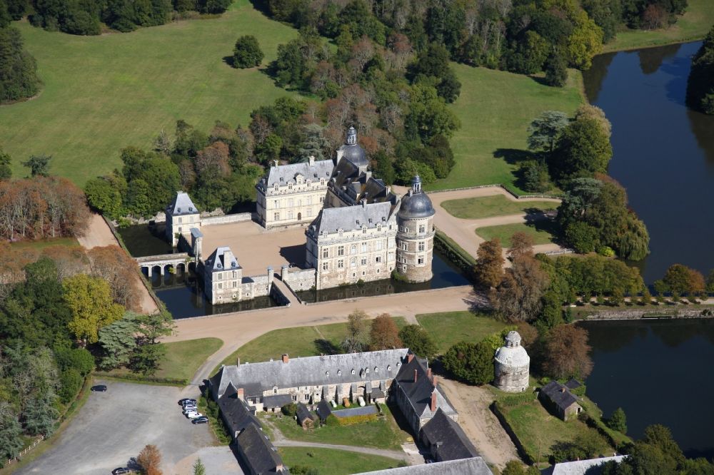 Saint-Georges-sur-Loire from above - Building and castle park systems ...