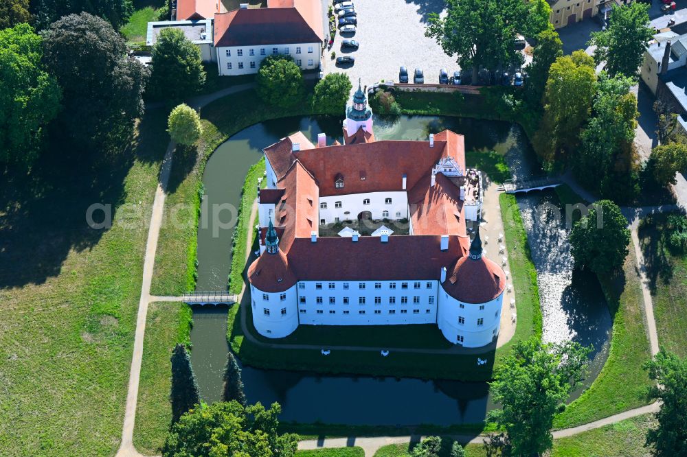 Aerial photograph Fürstlich Drehna - Building and castle park systems of water castle in Fuerstlich Drehna in the state Brandenburg, Germany