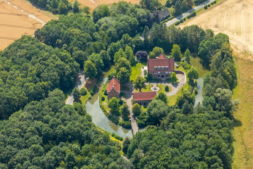Rinkerode from above - Building and castle park systems of water castle Haus Bisping in Rinkerode in the state North Rhine-Westphalia, Germany