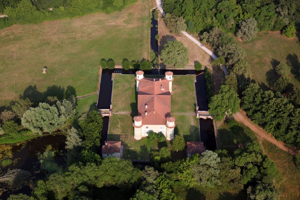 Marmirolo from above - Building and castle park systems of water castle Palazzina Gonzaghesca di Bosco Fontana in Marmirolo in Lobardy, Italy
