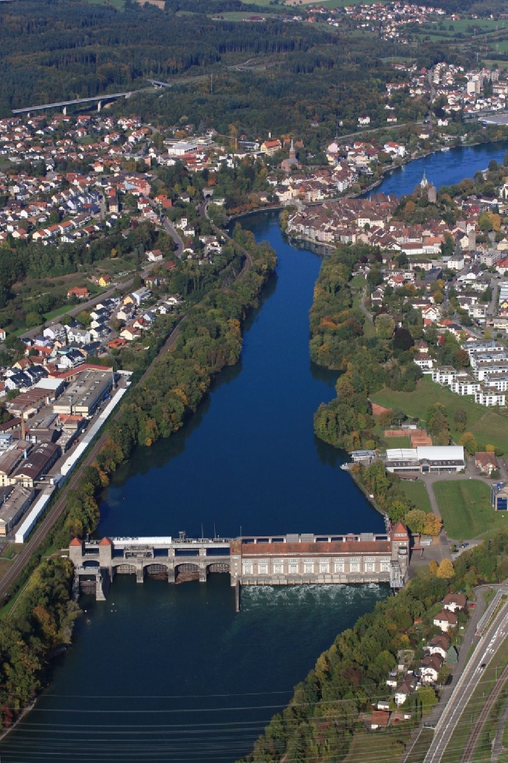 Laufenburg from the bird's eye view: Structure and dams of the hydroelectric power plant at the Rhine river in Laufenburg in the state Baden-Wuerttemberg, Germany