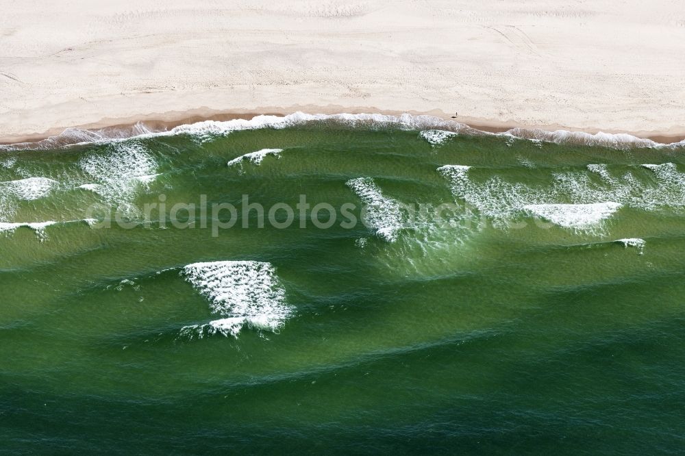 Kampen (Sylt) from the bird's eye view: Water surface at the seaside of North Sea in Kampen (Sylt) in the state Schleswig-Holstein, Germany