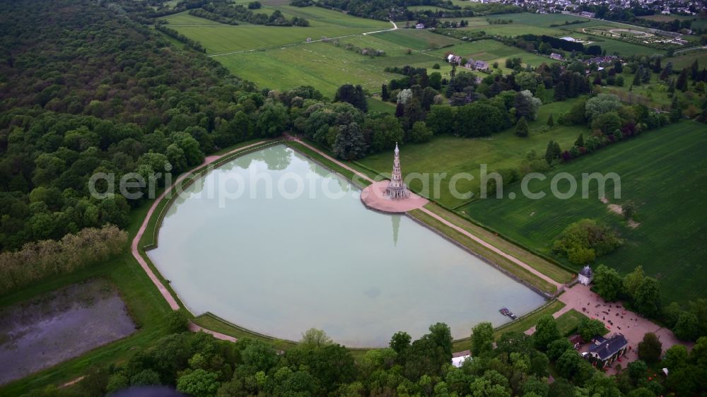 Aerial photograph Amboise - Water - fountain on Pagode Chanteloup in Amboise in Centre-Val de Loire, France