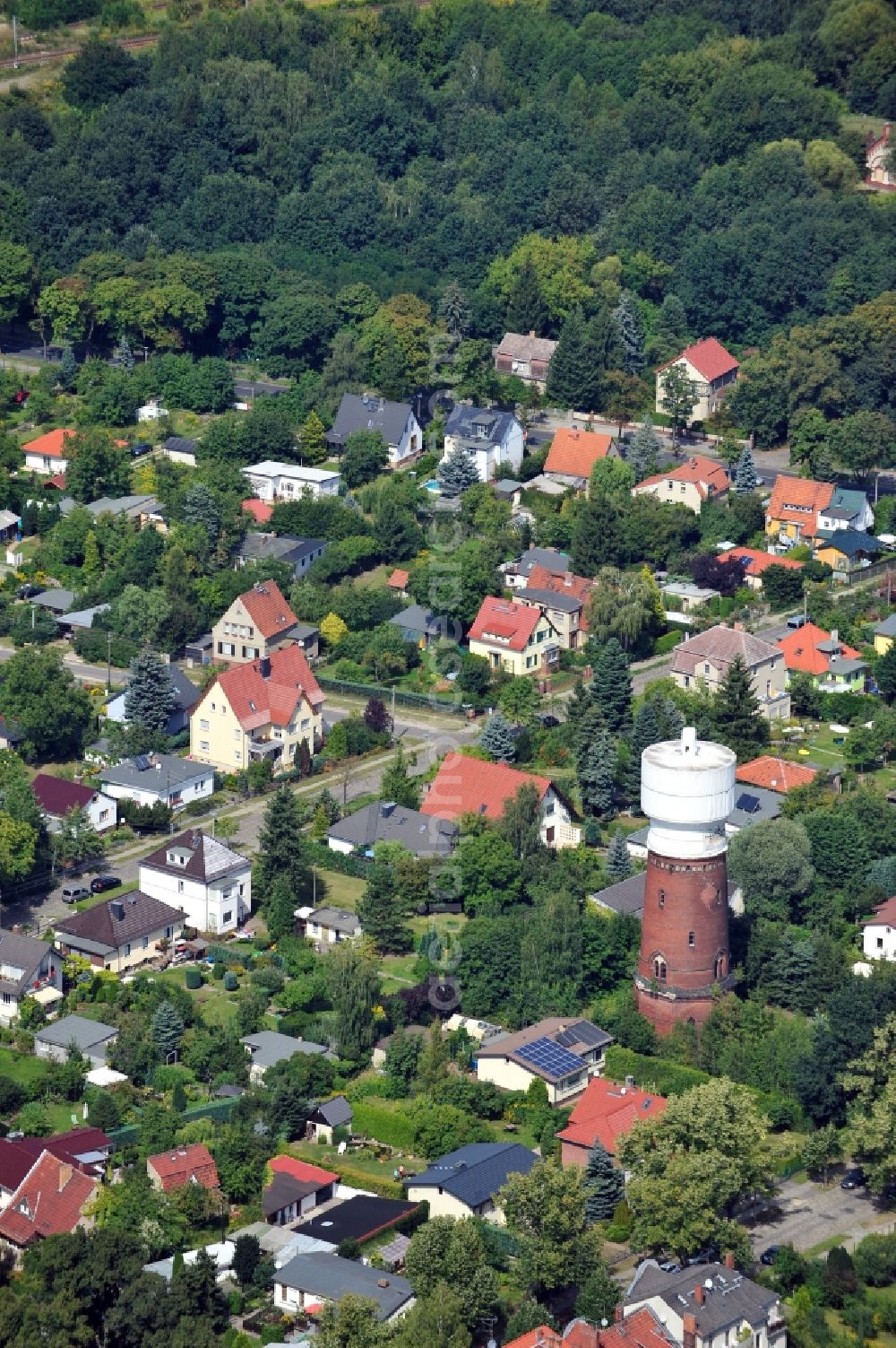 Aerial image Berlin - View of water tower Altglienicke in Gruenau in Berlin