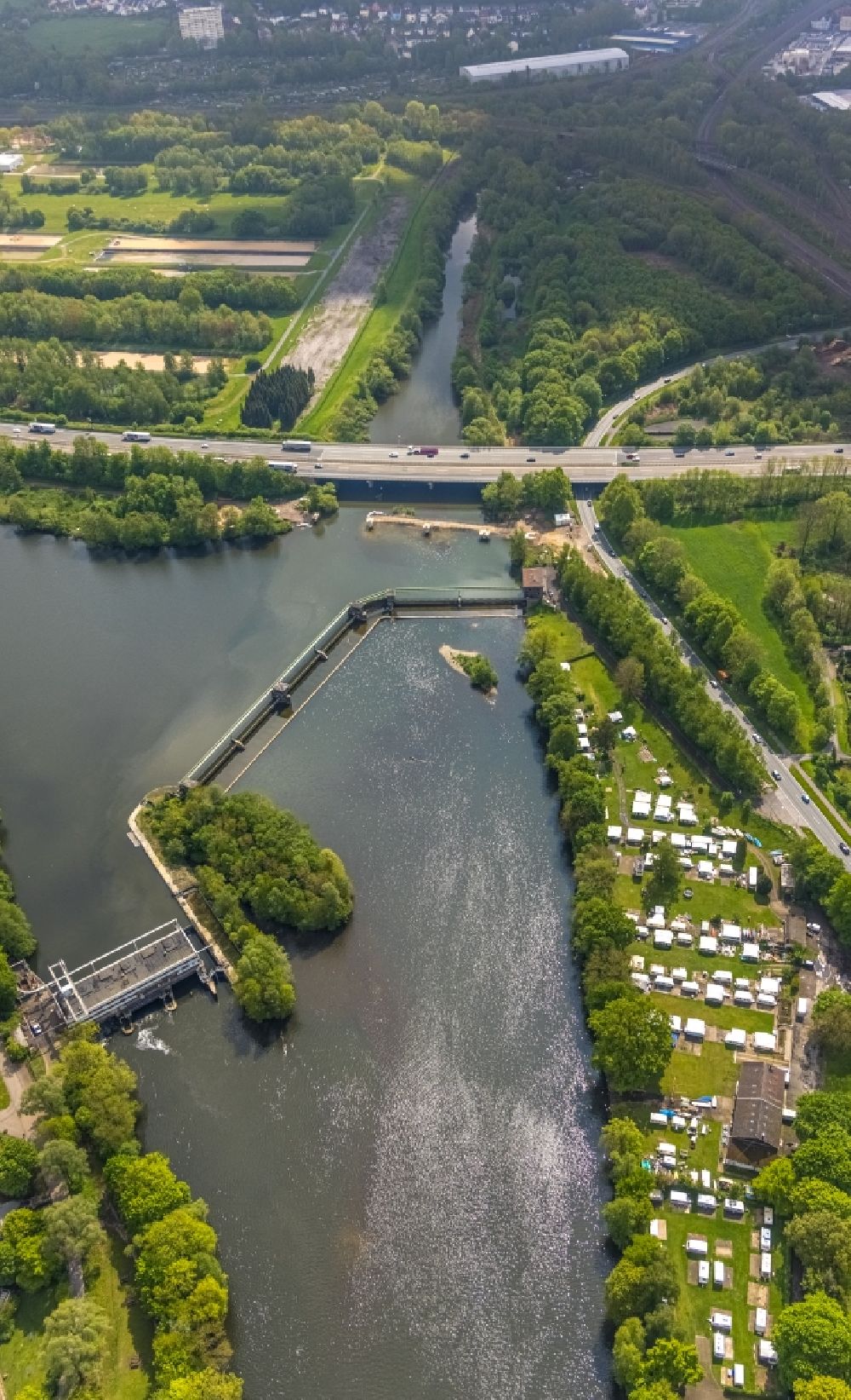 Herdecke from above - Structure and dams of the waterworks and hydroelectric power plant along the river course of the Ruhr on Volme Bruecke in the district Westende in Herdecke in the state North Rhine-Westphalia, Germany