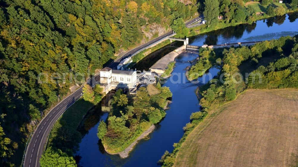 Aerial image Windeck - Structure and dams of the waterworks and hydroelectric power plant Unkelmuehle in the district Alzenbach in Windeck in the state North Rhine-Westphalia, Germany