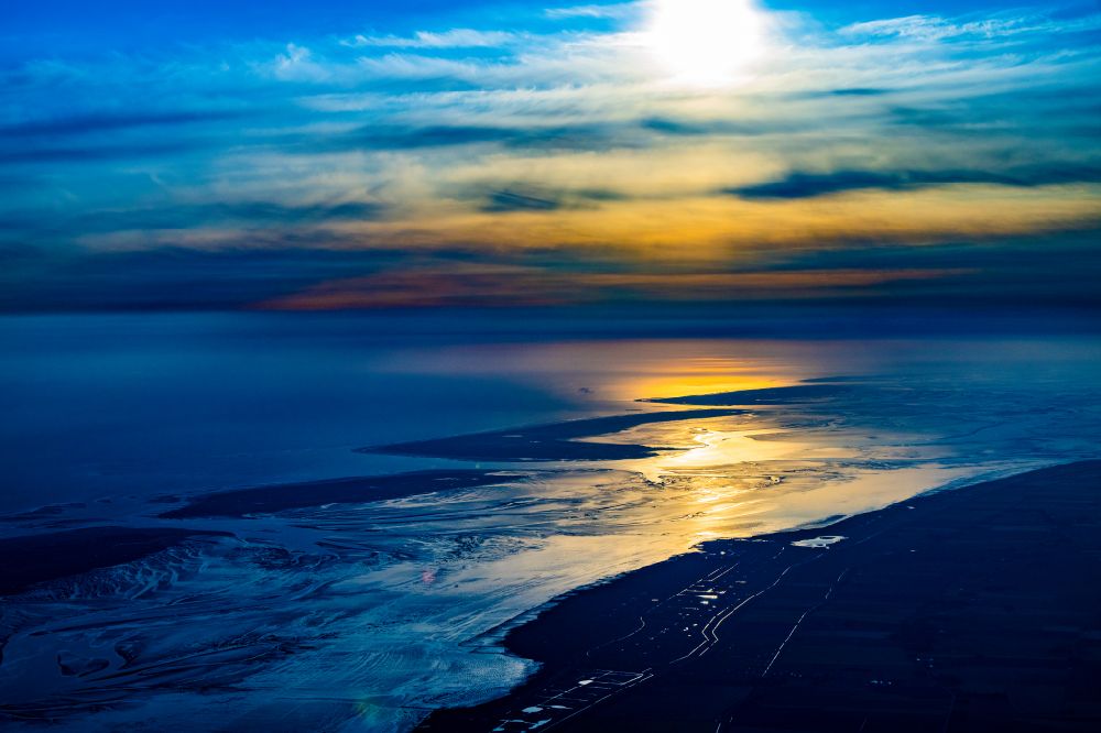Aerial photograph Baltrum - Wadden Sea of North Sea Coast at sunrise in Baltrum in the state Lower Saxony, Germany
