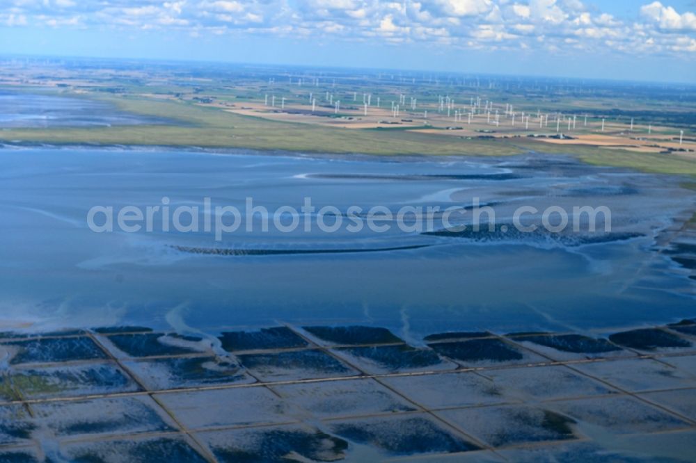 Aerial image Nordstrand - Wadden Sea of North Sea Coast in Nordstrand in the state Schleswig-Holstein, Germany