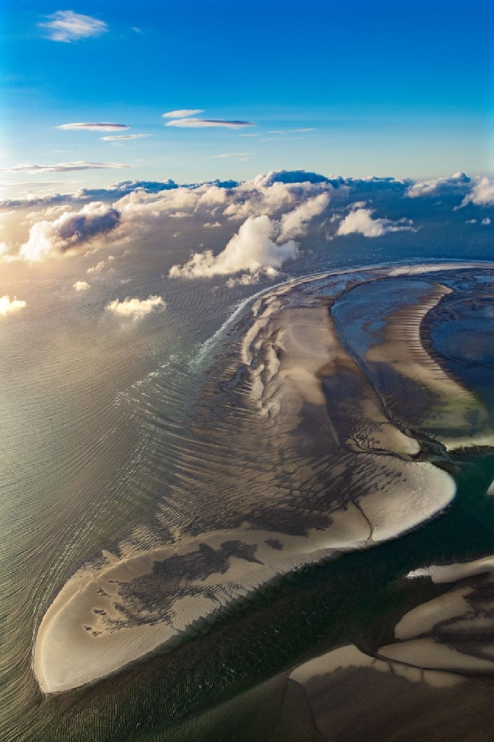 Aerial photograph Nigehörn - Wadden Sea sandbanks off the North Sea coast of Cuxhaven, reef in the Hamburg Wadden Sea in front of Nigehoern and Scharhoern in the state Hamburg, Germany