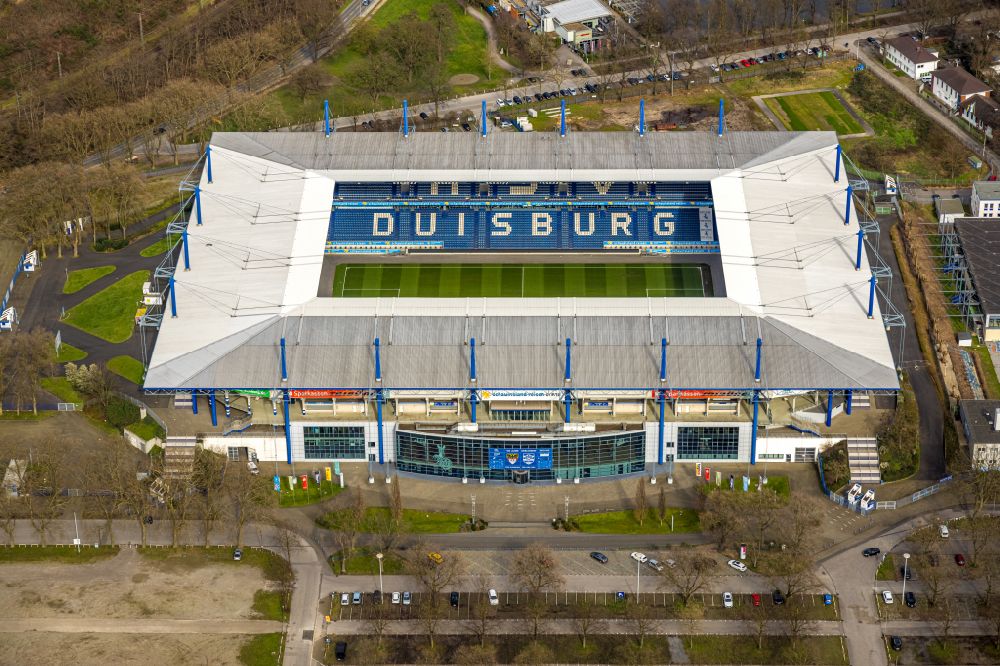 Duisburg from the bird's eye view: wedau Sports Park with the MSV-Arena in the district Neudorf-Sued in Duisburg at Ruhrgebiet in North Rhine-Westphalia