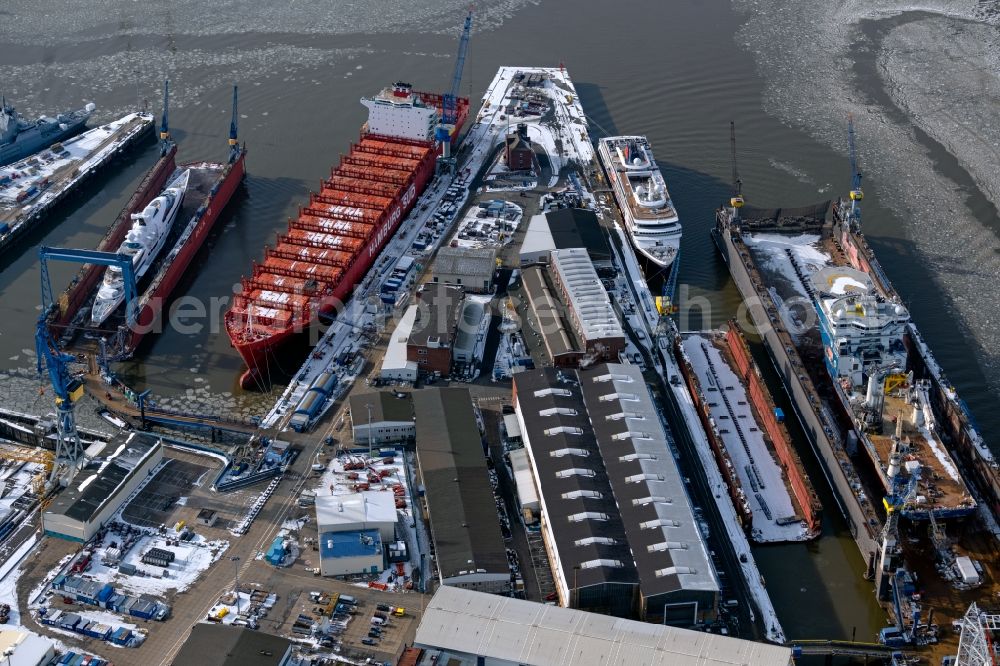 Aerial photograph Hamburg - Shipyard with shipbuilding of Blohm + Voss Dock Elbe with AIDA mar in Hamburg, Germany