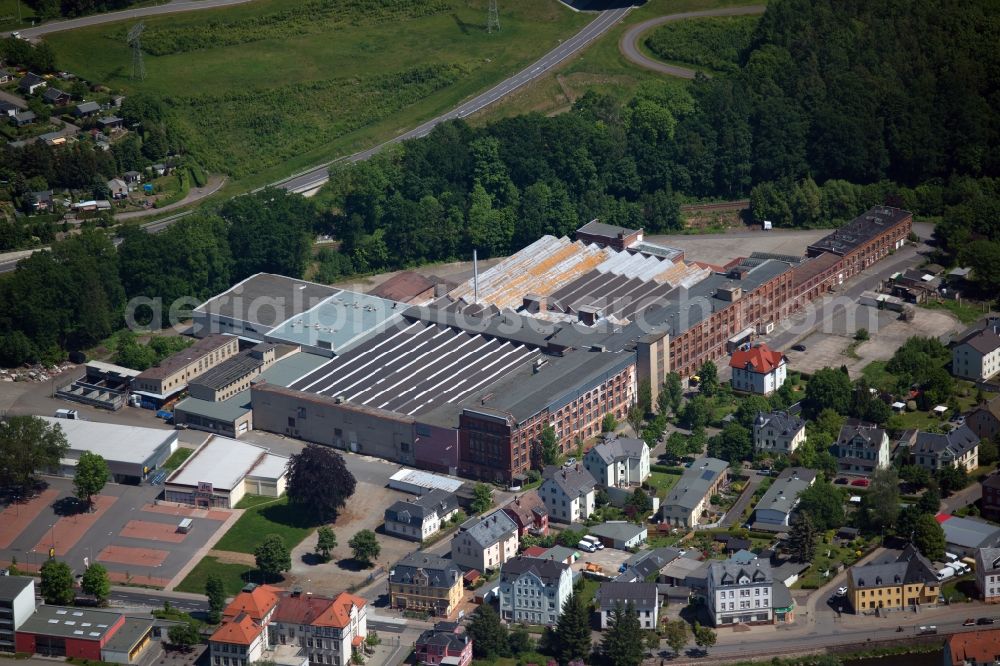 Flöha from above - Building and production halls on the premises of Altran Deutschland S.A.S. & Co. KG and of OTEX Textilveredlung GmbH on Heinrich-Heine-Strasse in Floeha in the state Saxony, Germany