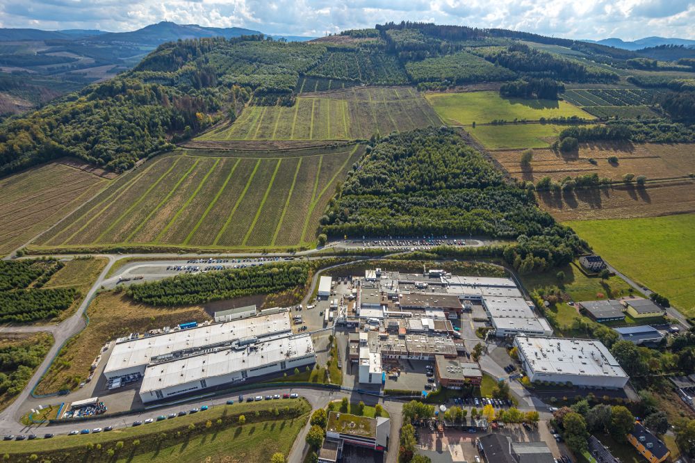 Bestwig from the bird's eye view: Building and production halls on the premises of Arconic in Bestwig in the state North Rhine-Westphalia, Germany
