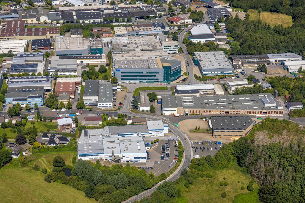 Aerial photograph Ennepetal - Factory premises and production building of BIW Isolierstoffe GmbH in the Oeklinghausen industrial park on Memelstrasse at the corner of Pregelstrasse in Ennepetal in the state North Rhine-Westphalia, Germany
