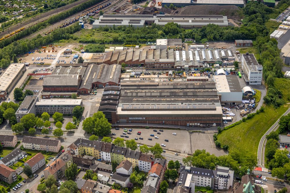 Aerial image Bochum - Building and production halls on the premises Bochumer Eisenhuette GmbH & Co. KG on street Bessemerstrasse in the district Wiemelhausen in Bochum at Ruhrgebiet in the state North Rhine-Westphalia, Germany