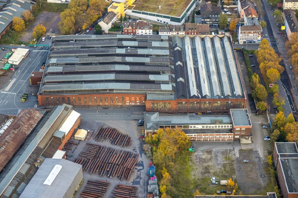 Bochum from above - Building and production halls on the premises of Bochumer Verein Verkehrstechnik GmbH on Alleestrasse in the district Innenstadt in Bochum in the state North Rhine-Westphalia, Germany