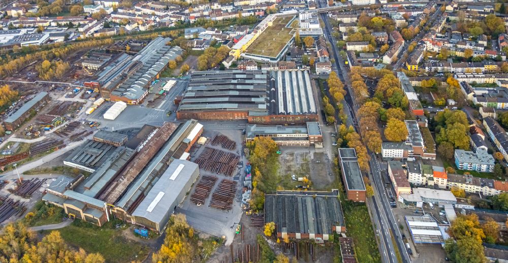 Bochum from the bird's eye view: Building and production halls on the premises of Bochumer Verein Verkehrstechnik GmbH on Alleestrasse in the district Innenstadt in Bochum in the state North Rhine-Westphalia, Germany