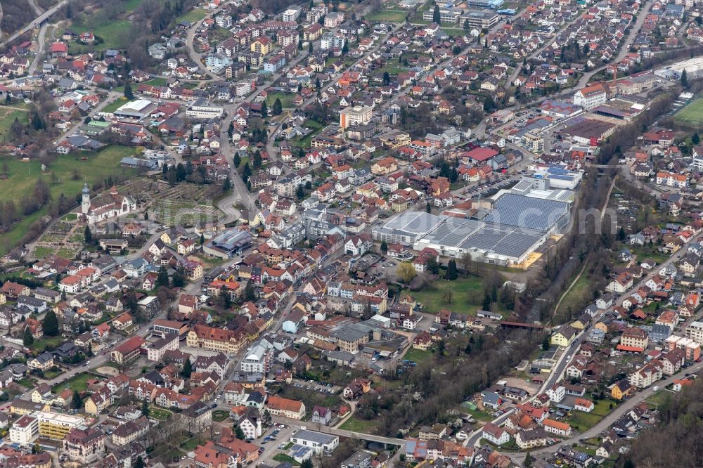 Wehr from the bird's eye view: Building and production halls on the premises of Brennet AG with PV-Dach in Wehr in the state Baden-Wuerttemberg, Germany
