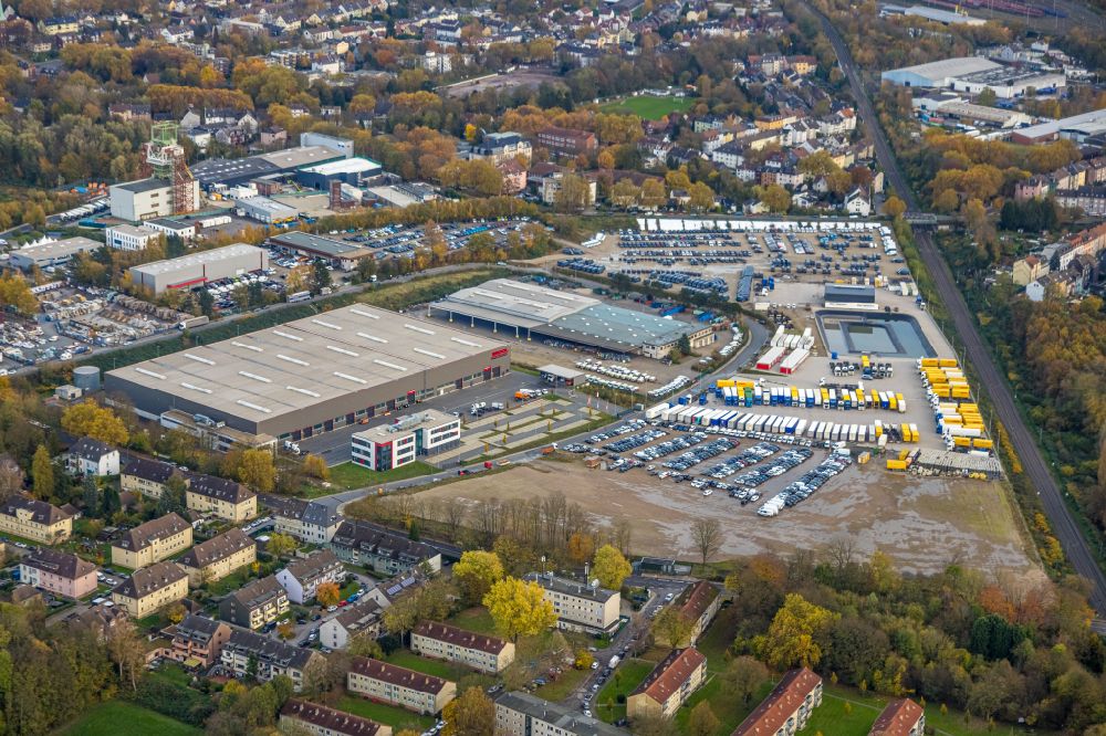 Werne from above - Building and production halls on the premises BROCK Kehrtechnik GmbH on street Arnoldschacht in Werne at Ruhrgebiet in the state North Rhine-Westphalia, Germany