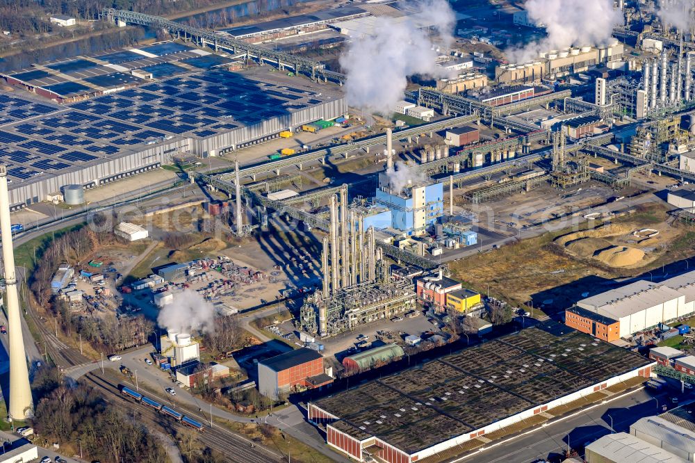 Aerial image Marl - Building and production halls on the premises of the chemical manufacturers Chemiepark Marl on Paul-Baumann Strasse in Marl in the state North Rhine-Westphalia, Germany