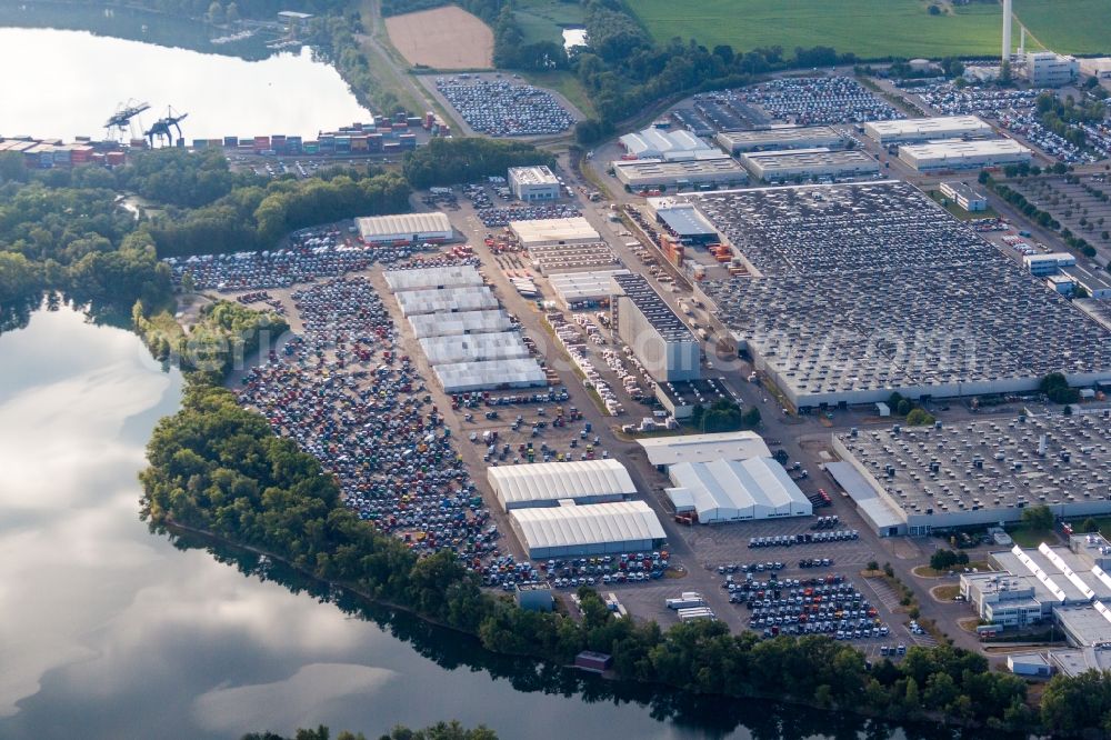Wörth am Rhein from above - Building and production halls on the premises of Daimler Automobilwerk Woerth in Woerth am Rhein in the state Rhineland-Palatinate, Germany