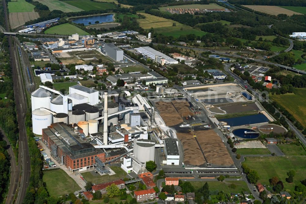 Uelzen from above - Building and production halls on the premises of of Nordzucker AG in Uelzen in the state Lower Saxony, Germany