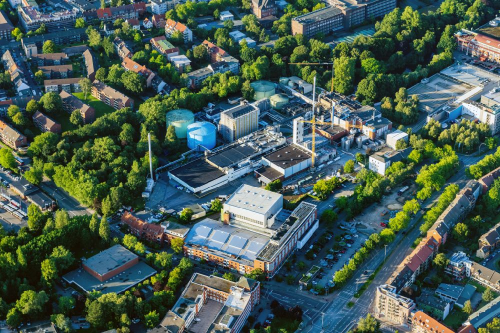 Hamburg from above - Building and production halls on the premises of Deutsche Hefewerke GmbH in the district Wandsbek in Hamburg, Germany