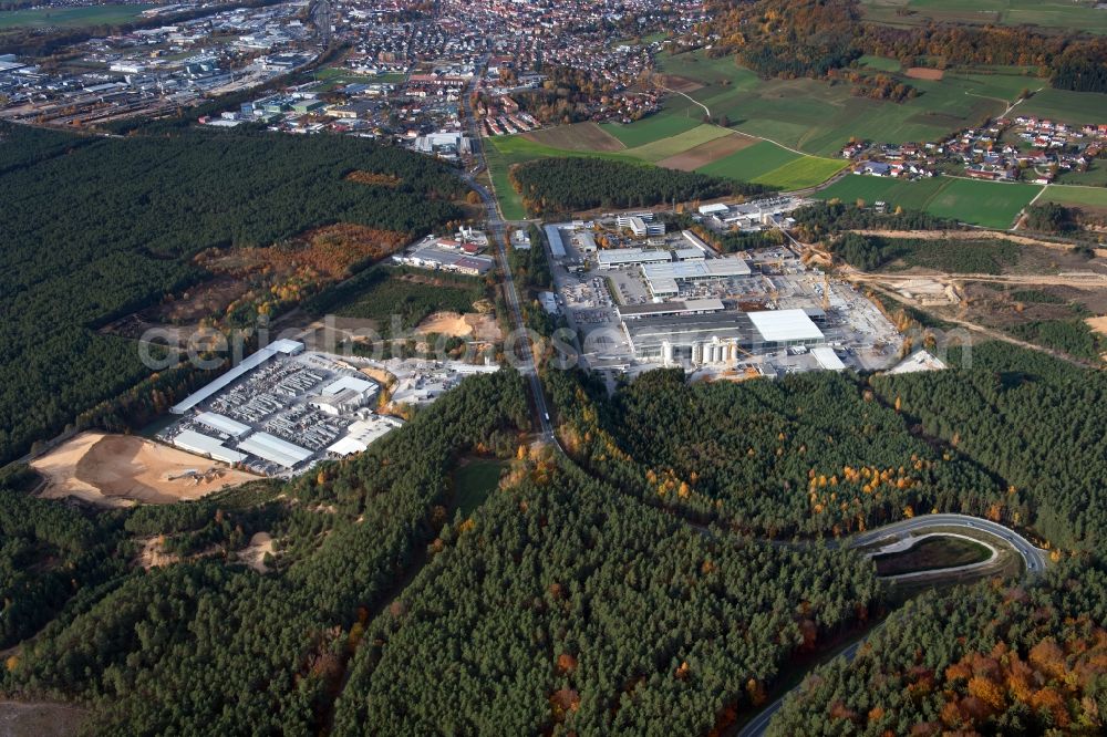 Neumarkt in der Oberpfalz from the bird's eye view: Building and production halls on the premises Egner + Sohn GmbH on Regensburger Strasse in Neumarkt in der Oberpfalz in the state Bavaria, Germany