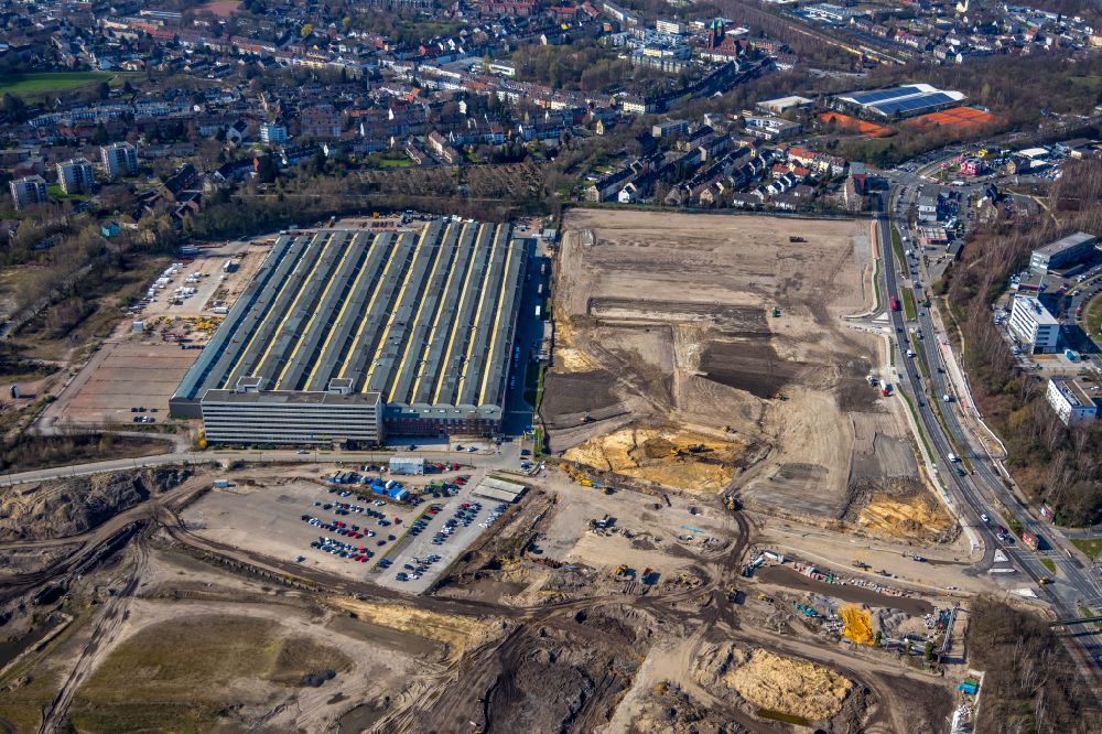 Aerial image Essen - Building and production halls on the premises of Epiroc Deutschland GmbH on Helenenstrasse in the district Bochold in Essen in the state North Rhine-Westphalia, Germany