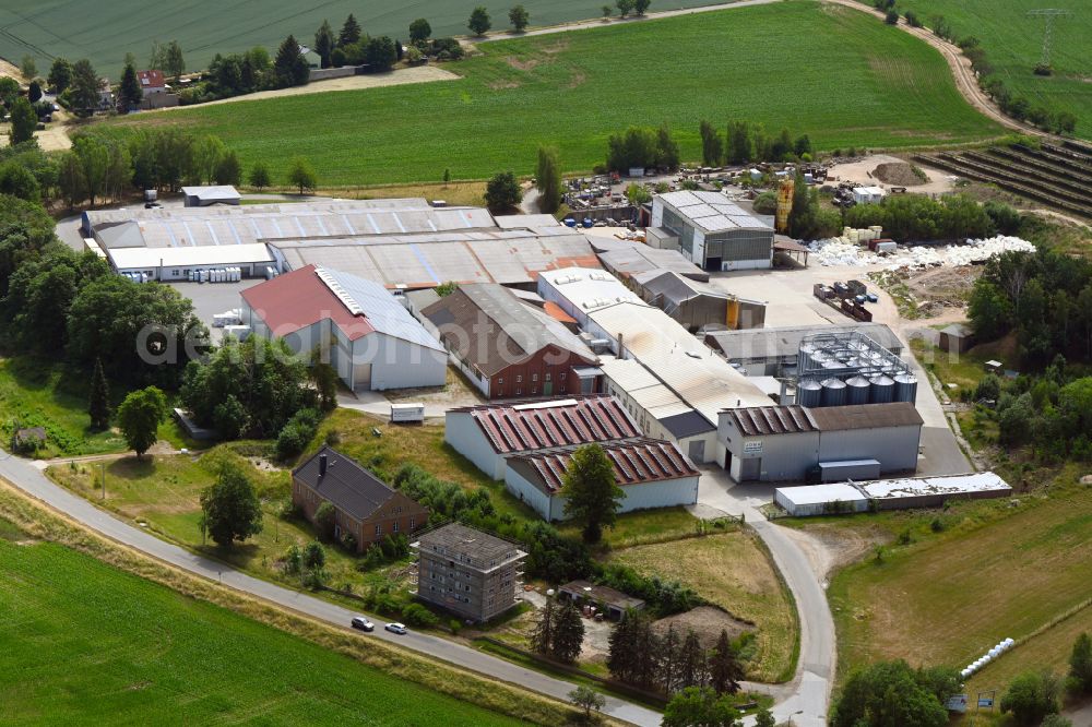 Aerial image Gera - Building and production halls on the premises of Firma JOMA Daemmstoffwerk GmbH in the district Cretzschwitz in Gera in the state Thuringia, Germany
