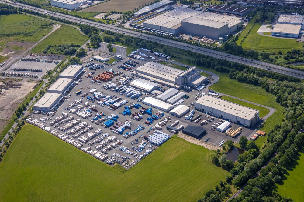 Aerial photograph Hamm - Building and production halls on the premises of Funke Kunststoffe GmbH on street Siegenbeckstrasse in the district Uentrop in Hamm at Ruhrgebiet in the state North Rhine-Westphalia, Germany