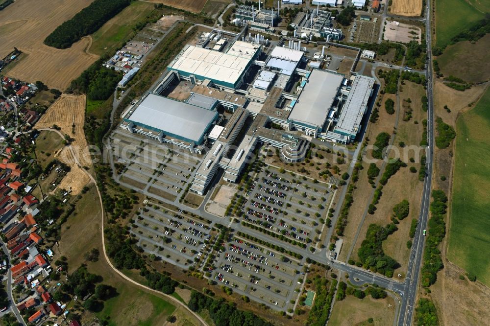Aerial image Dresden - Building and production halls on the premises of GLOBALFOUNDRIES Management Services Limited Liability Company & Co. KG on Wilschdorfer Landstrasse in the district Wilschdorf in Dresden in the state Saxony, Germany