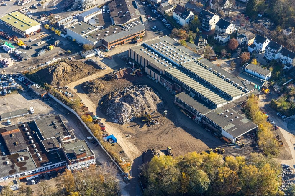 Aerial photograph Arnsberg - Building and production halls on the premises of Greve Rohre GmbH on Moehnestrasse in Arnsberg at Ruhrgebiet in the state North Rhine-Westphalia, Germany