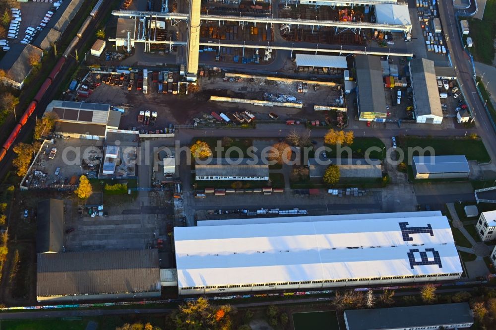 Aerial photograph Magdeburg - Building and production halls on the premises of B.T. innovation GmbH on Sudenburger Wuhne in the district Sudenburg in Magdeburg in the state Saxony-Anhalt, Germany